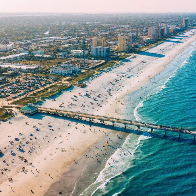 Beachside Retreat Awaits At Jacksonville Beach Kültér fotó