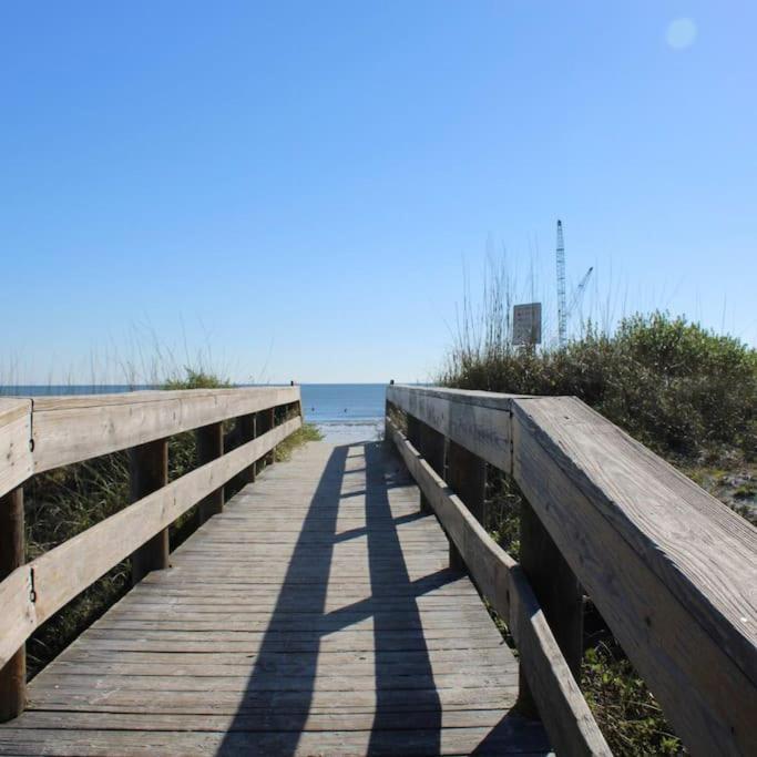 Beachside Retreat Awaits At Jacksonville Beach Kültér fotó